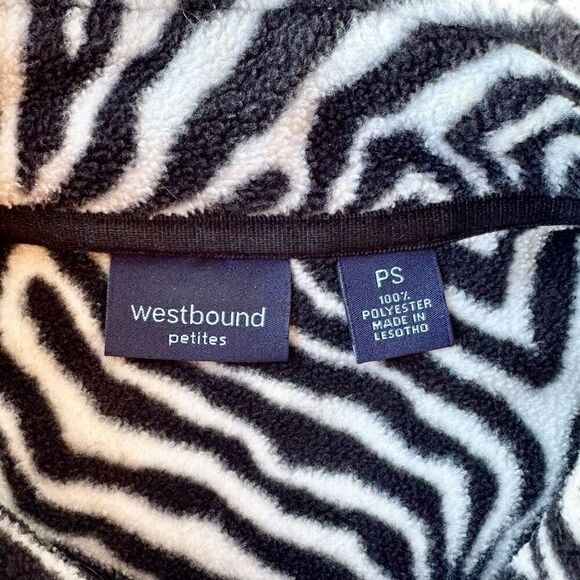 Fleece Vest  - Picture 2 of 3